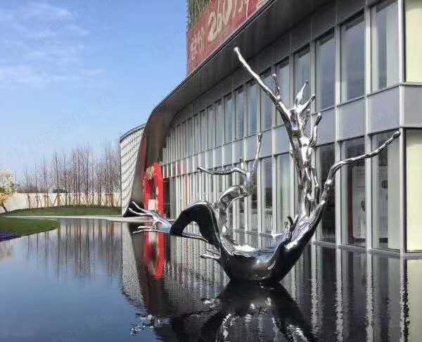 玻璃鋼雕塑的制作工藝是什么呢？