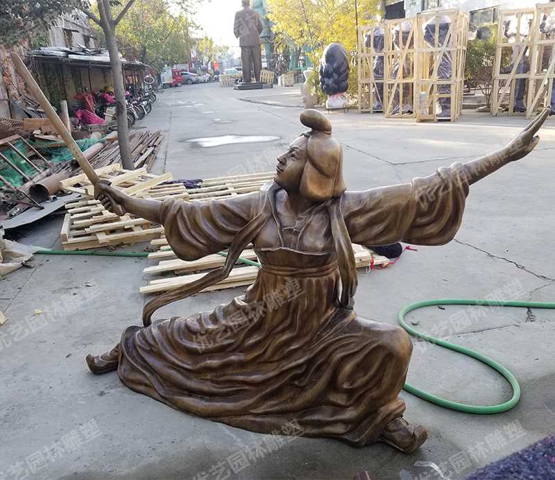 舞劍銅人物雕塑，古代銅人物雕塑